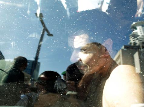 إطلاق النيران على السفارة الأمريكية في "تل أبيب".. واصابة حارس